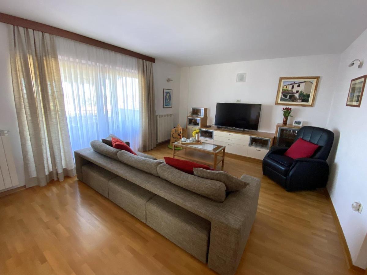 Sea View Istrian Countryside Apartment - Rota Dragonja ภายนอก รูปภาพ