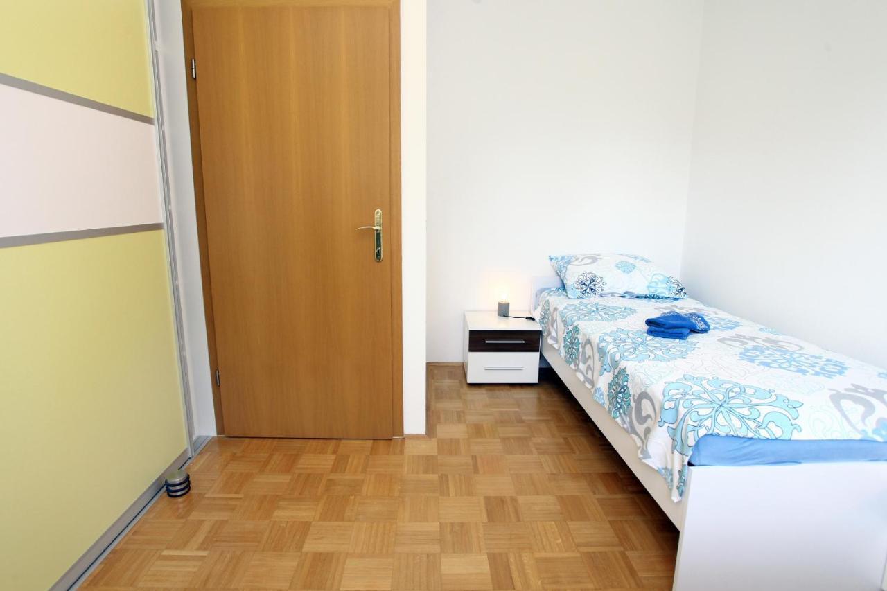 Sea View Istrian Countryside Apartment - Rota Dragonja ภายนอก รูปภาพ