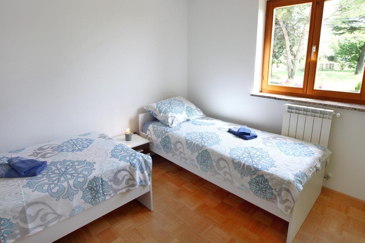 Sea View Istrian Countryside Apartment - Rota Dragonja ภายนอก รูปภาพ