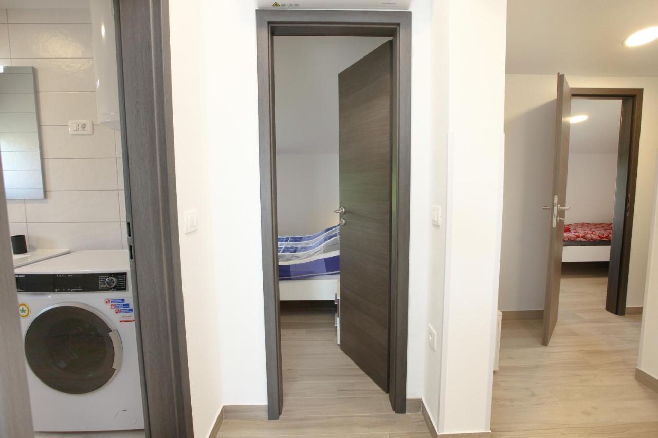 Sea View Istrian Countryside Apartment - Rota Dragonja ภายนอก รูปภาพ