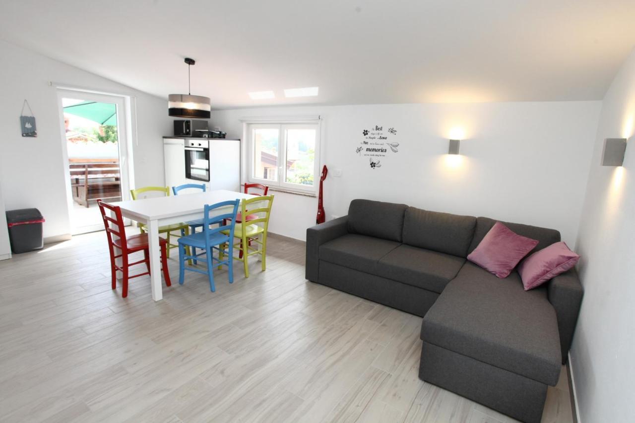 Sea View Istrian Countryside Apartment - Rota Dragonja ภายนอก รูปภาพ